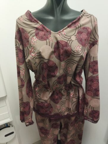 Tenue d’Intérieur Confort &,Élégance  